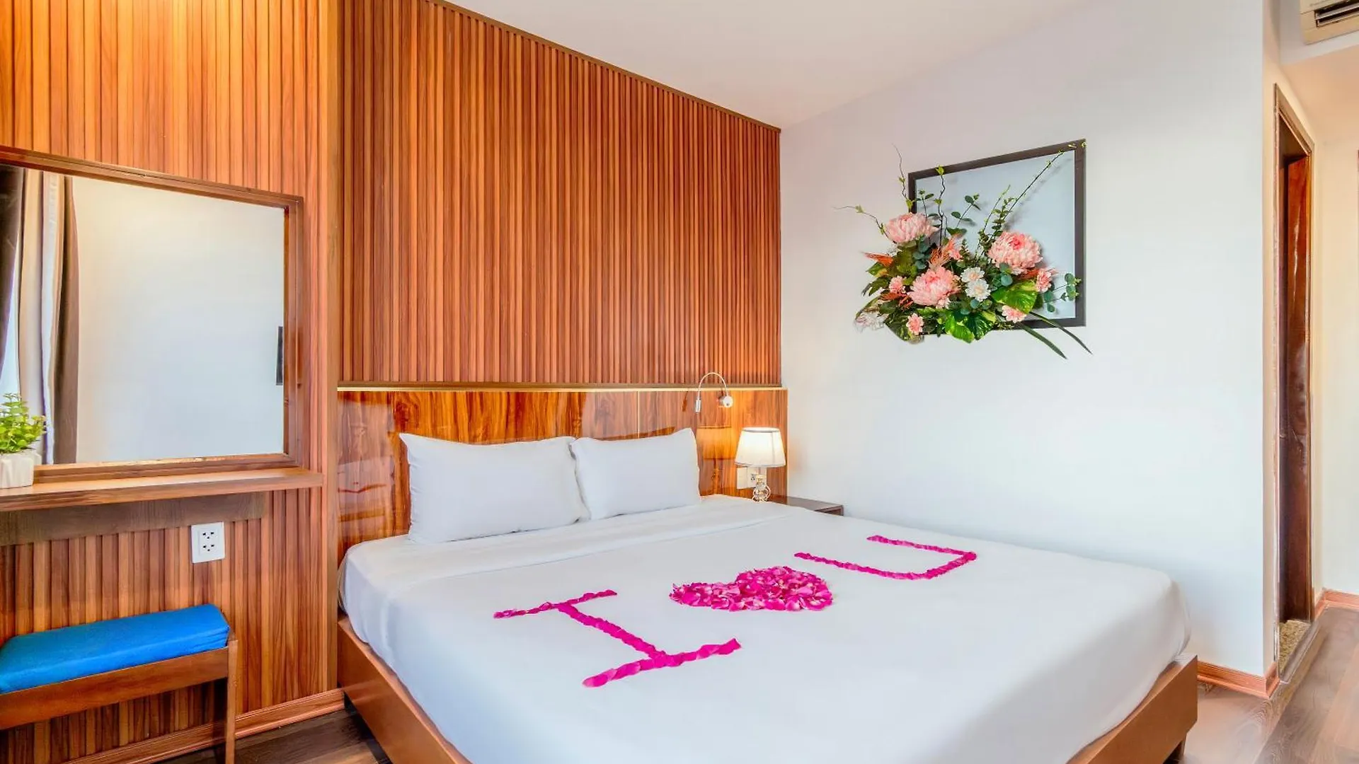 Lamore Hotel Da Nang