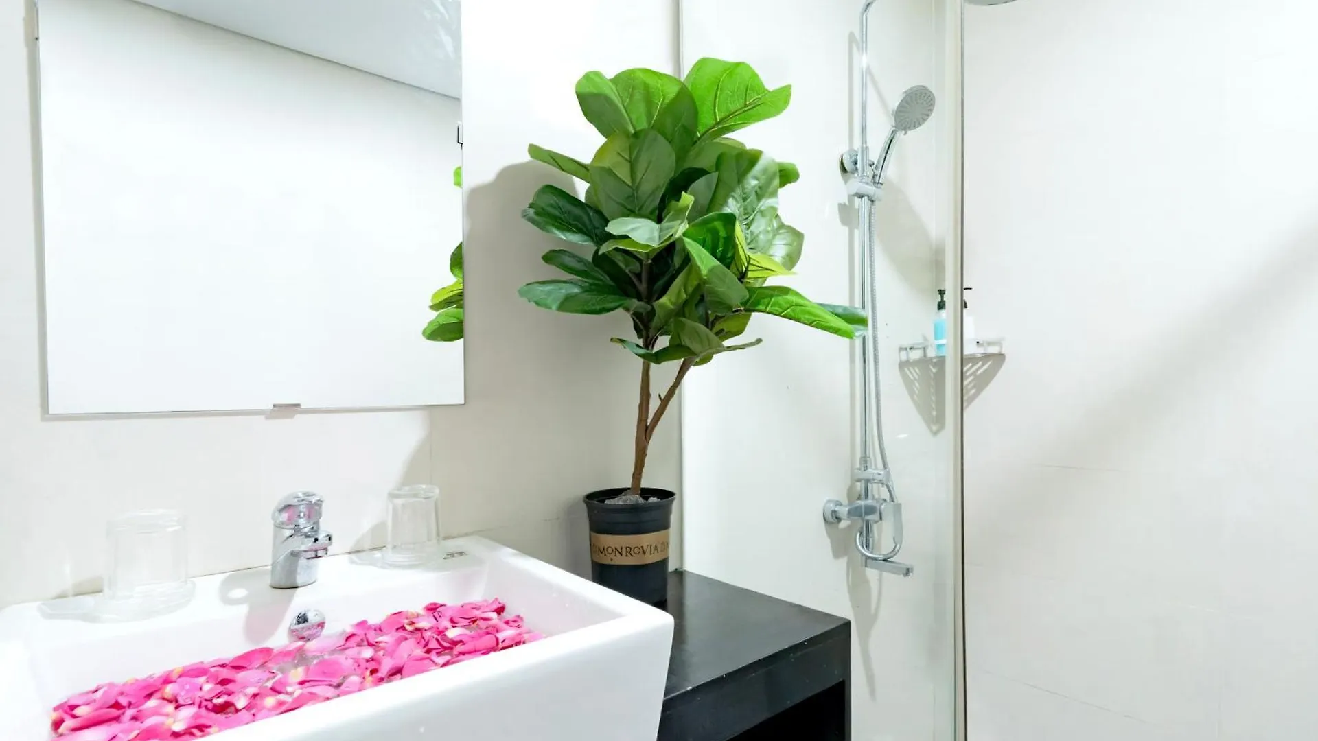 Lamore Hotel Da Nang 3*,  Vietnam